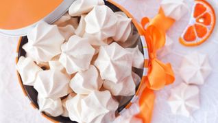 Апельсиновое безе с винным камнем