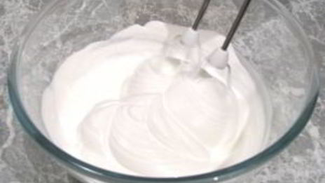 безе с миндалем