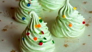 Новогодние елочки-безе для детей