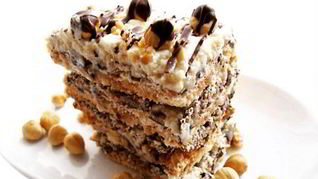 Торт-безе с карамелью