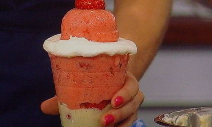 Рецепт десерт клубничная павлова