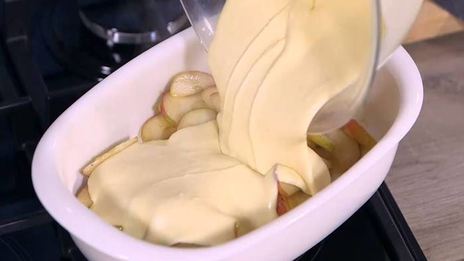 клафути с яблоками и корицей