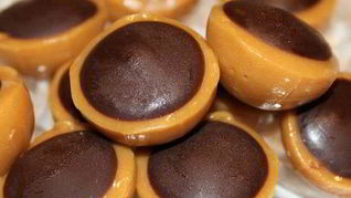 Домашние конфеты Тоффи с фундуком