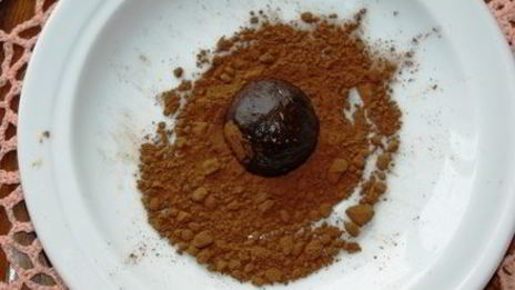 финиково-шоколадные конфеты