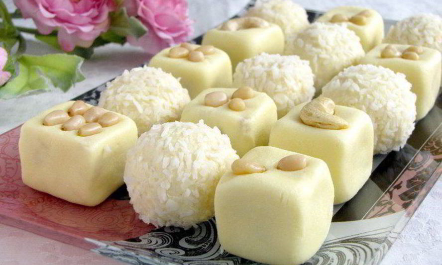 Рецепт конфеты барфи с кешью и кедровыми орешками