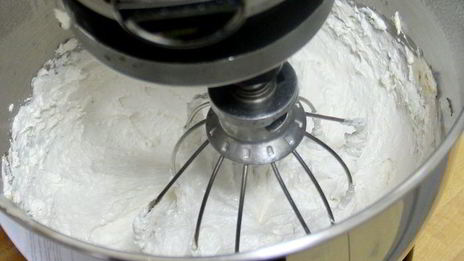 конфеты божество