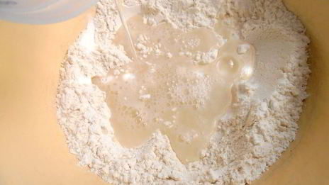 конфеты из сосисок