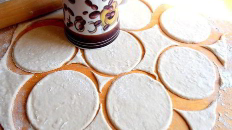 конфеты из сосисок