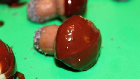 конфеты ручной работы грибочки