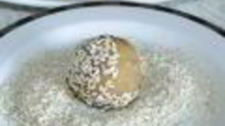 марципановые конфеты из нута, миндаля и фиников