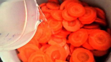 морковные конфеты в кокосе