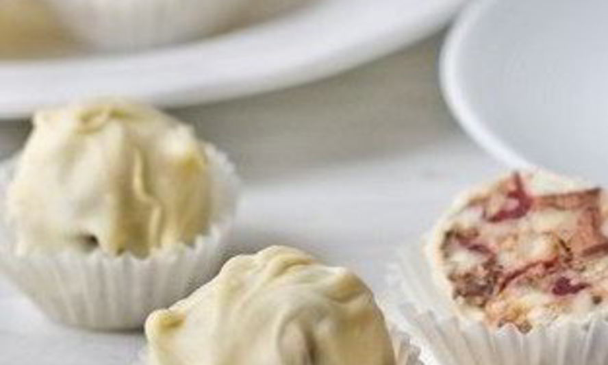 Рецепт ореховые конфеты с клюквой в белом шоколаде