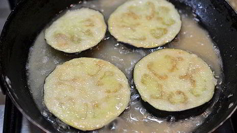 баклажанный мильфей с крабовым кремом