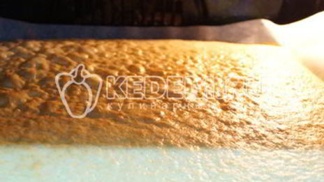 бисквитный рулет с кремом зимнее полено