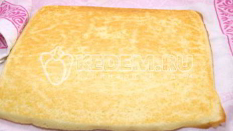 бисквитный рулет с кремом зимнее полено