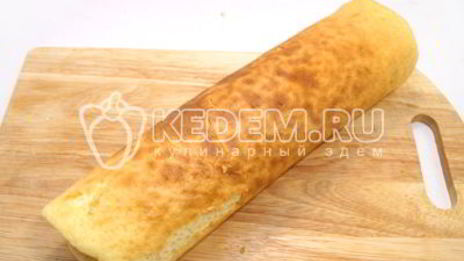 бисквитный рулет с кремом зимнее полено