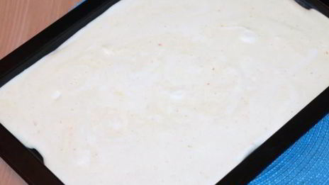 имбирный рулет с кремом и цукатами