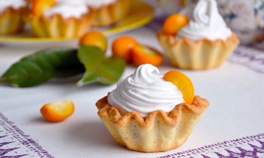 Рецепт корзиночки с белковым кремом песочные