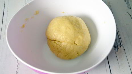 корзиночки с белковым кремом песочные