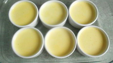 крем-брюле с медом и розмарином