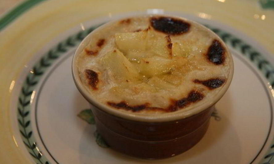 Рецепт крем-карамель из геркулеса с запеченными яблоками