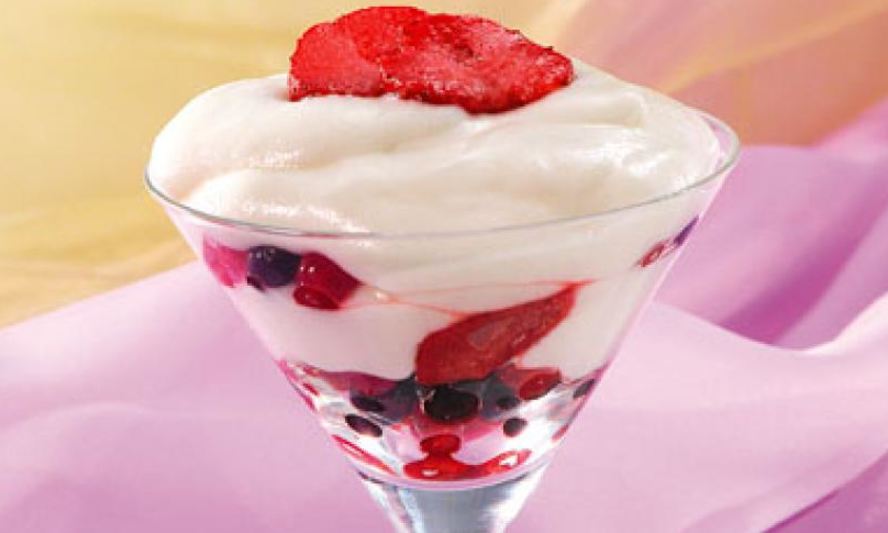 Рецепт марципановый крем с ягодами