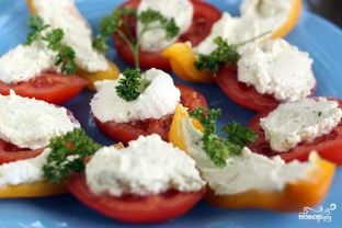 Помидоры с сырным кремом
