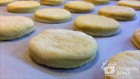 пончики с ванильно-шоколадным кремом