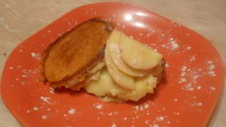 Пудинг из булочки с кремом