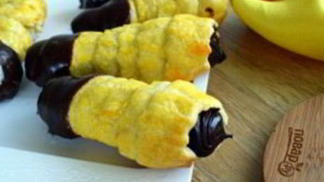 рожки с шоколадным кремом