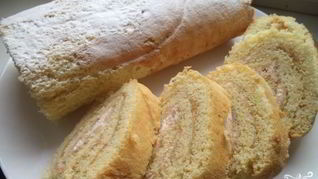 Рулет бисквитный с кремом