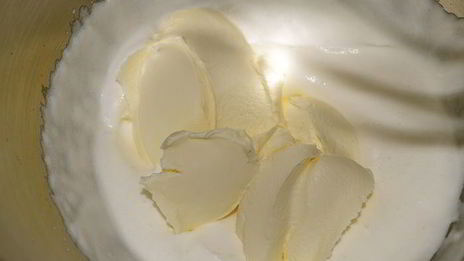 рулет с кремом два шоколада