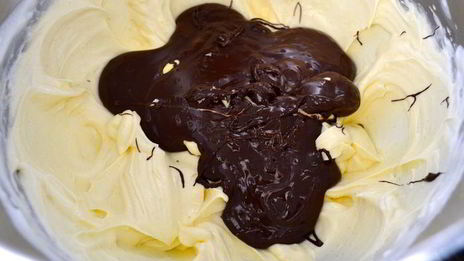 рулет с кремом два шоколада