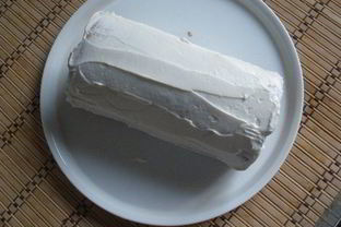 Рулет с творожным кремом