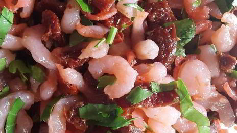 веррин с креветками под кремом с желтым перцем