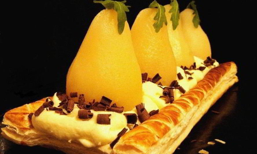 Рецепт винные груши с кремом муслин на слоеном тесте