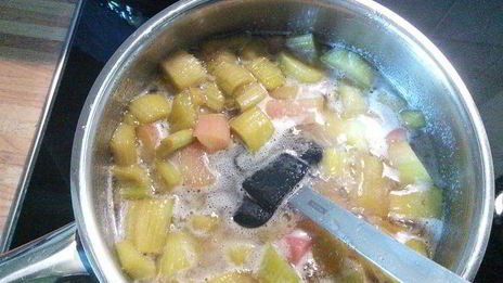 клубнично-ревеневый мармелад