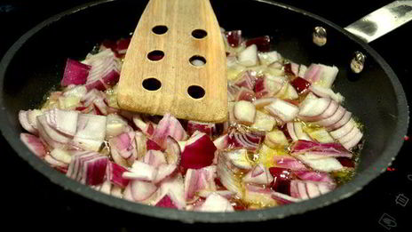 стейк с соусом луковый мармелад