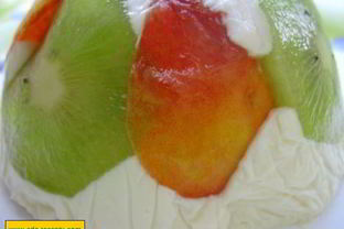 Творожный десерт с мармеладом