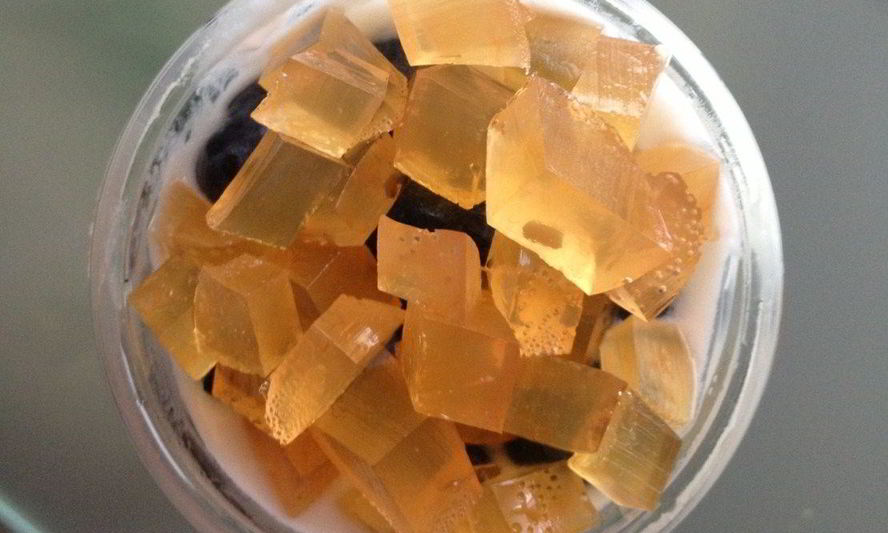 Рецепт ванильный йогурт с черешней, голубикой и мармеладом