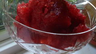 Клубничное мороженое Сорбет