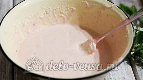 клубничное мороженое