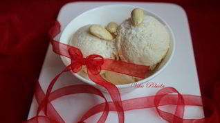 Кокосово-миндальное мороженое Рафаэлло