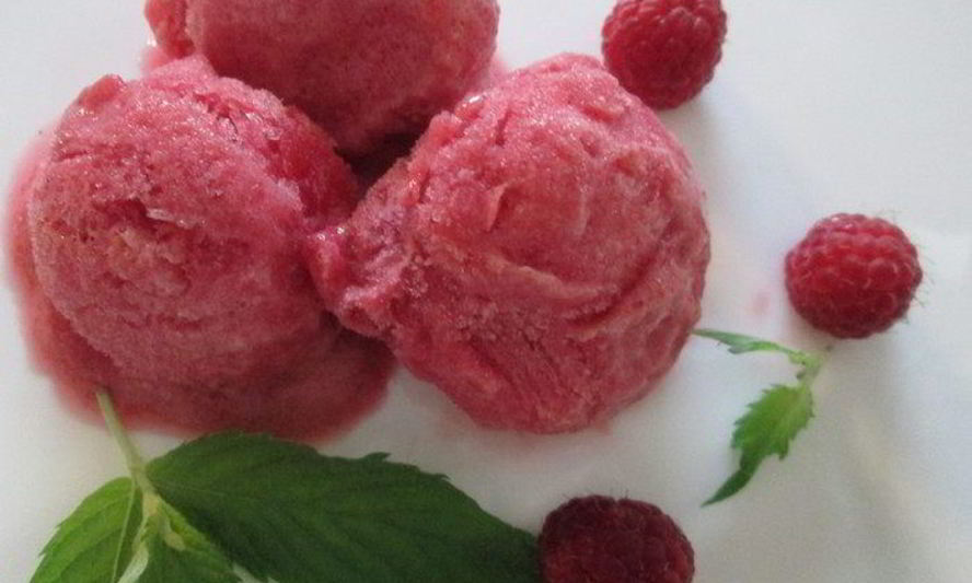 Рецепт малиново-имбирный сорбет и мороженое