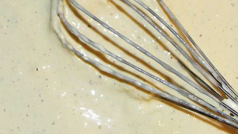 медовое мороженое с кизилом и ананасом