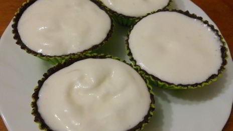 мороженое молочное в шоколаде