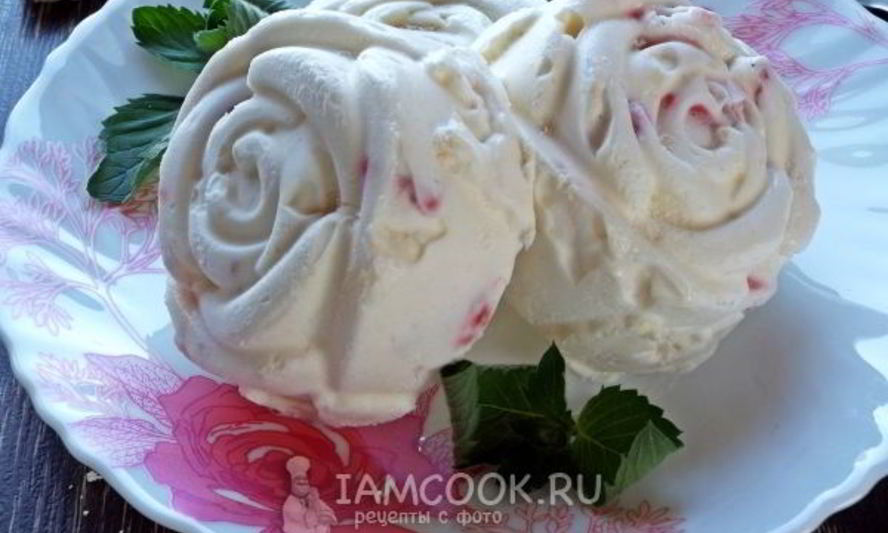 Рецепт мороженое с клубникой и белым шоколадом