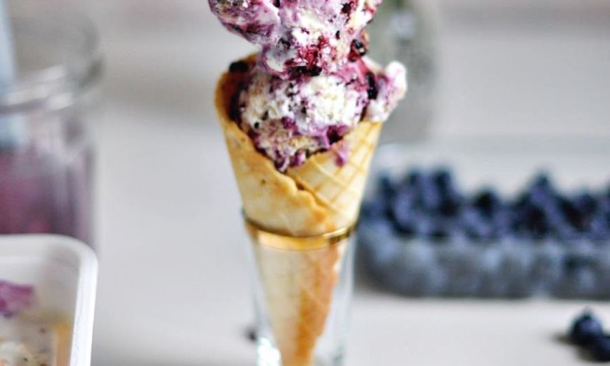 Рецепт мороженое со вкусом черничного чизкейка