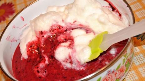 смородиново-йогуртовое мороженое диетическое