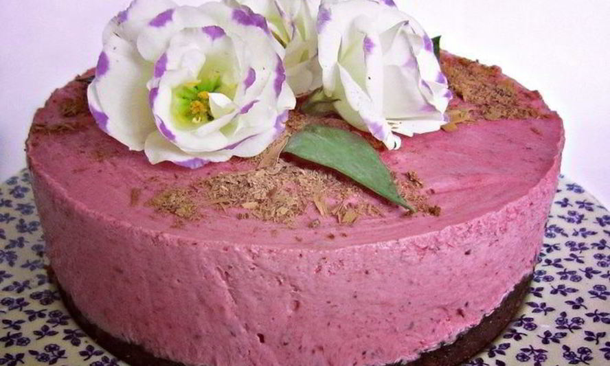 Рецепт торт-мороженое ягодно-ореховый дуэт